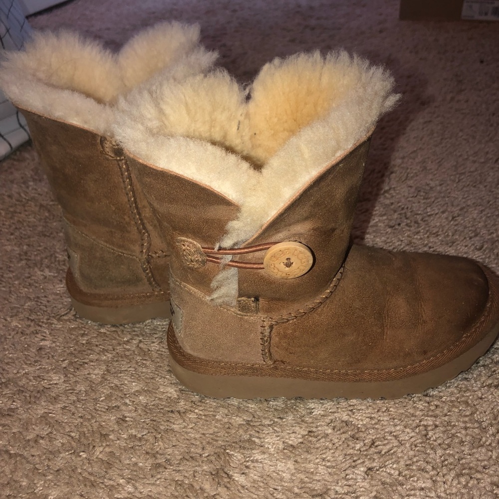 Girls Uggs